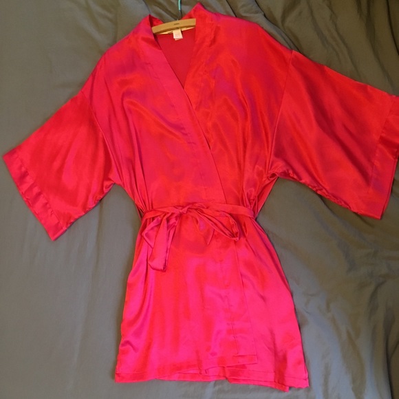 Kimono from Victoria Secret - Picture 3 of 6